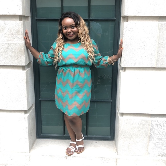 Zig zag pattern dress - Picture 2 of 2